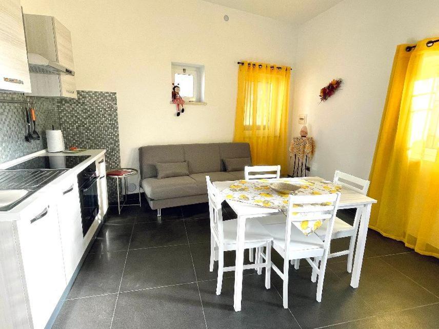 Ferienwohnung Casa Dani Tarquinia Exterior foto