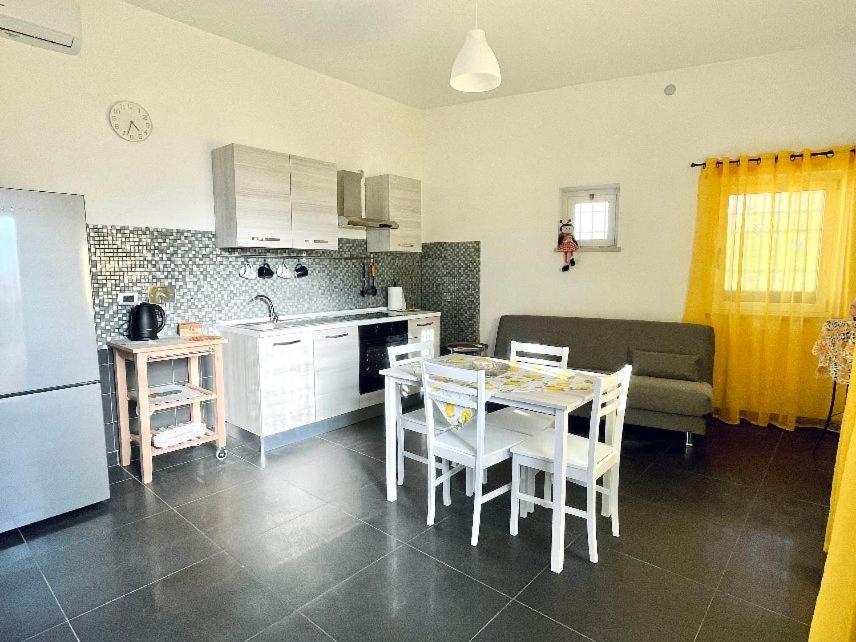 Ferienwohnung Casa Dani Tarquinia Exterior foto