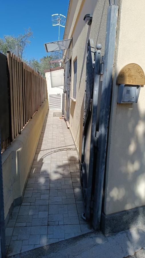 Ferienwohnung Casa Dani Tarquinia Exterior foto